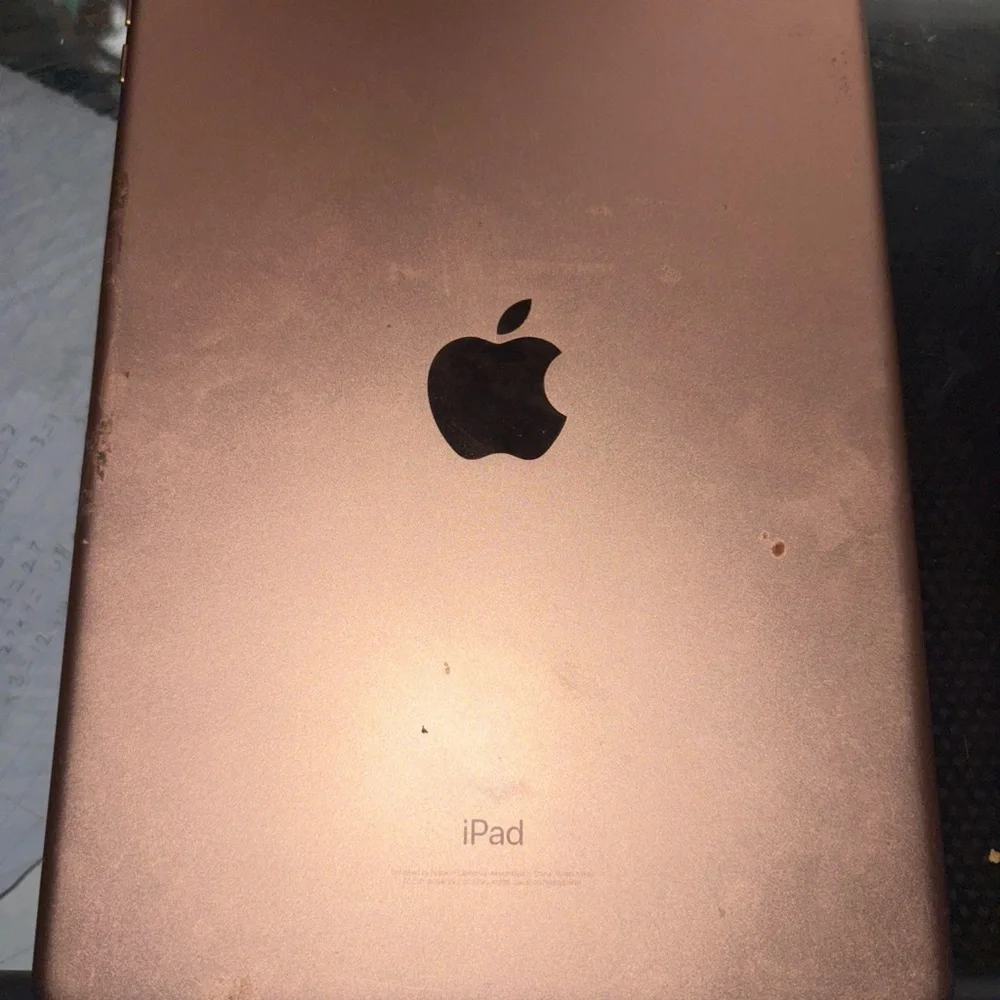 Apple iPad in Rose Gold